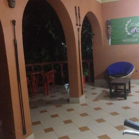 J Residence Motel عنتيبي المظهر الخارجي الصورة